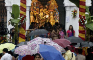 অষ্টমীতে ভিজবে কলকাতা, দিনভর বৃষ্টির পূর্বাভাস দক্ষিণবঙ্গের একাধিক জেলায়