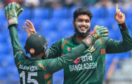 টি-টোয়েন্টি বিশ্বকাপের সেরা একাদশে ক্রিকেটার রিশাদ হোসেন