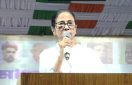বাংলায় কথা বলায় এক পরিবারকে হোটেলে থাকতে দেওয়া হয়নি: মমতা