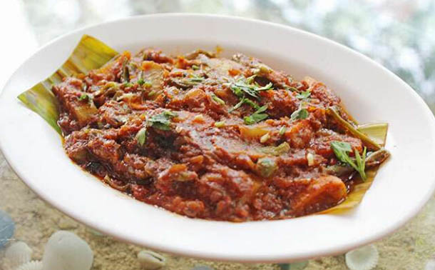 নিরামিষ ভিন্দালুর সহজ রেসিপি