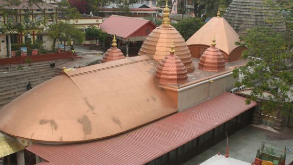 রীতি মেনে কামাখ্যা মন্দিরে শুরু হয়ে গেল অম্বুবাচি উত্‍সব, প্রথমবার নেই কোনও ভক্তের ভিড়