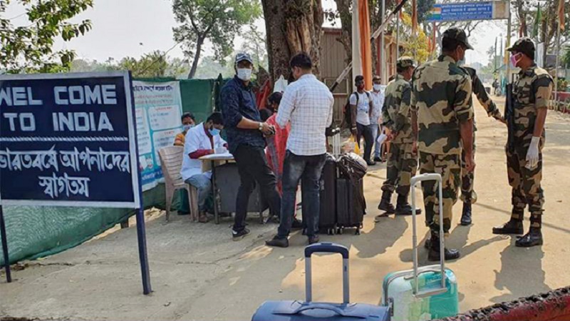 আখাউড়া সীমান্ত বন্ধ, আগরতলায় কষ্টে দিনযাপন ৩ বাংলাদেশির