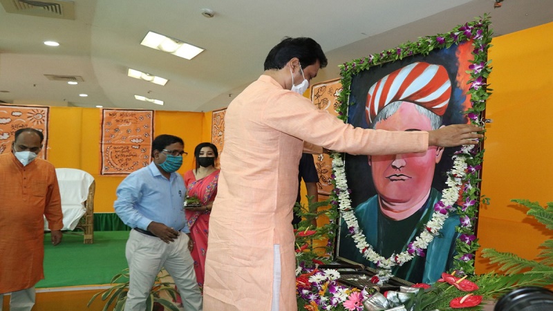 সাহিত্যের ইতিহাসে বঙ্কিম চন্দ্র চট্টোপাধ্যায় অমরত্ব লাভ করেছেন : মুখ্যমন্ত্রী