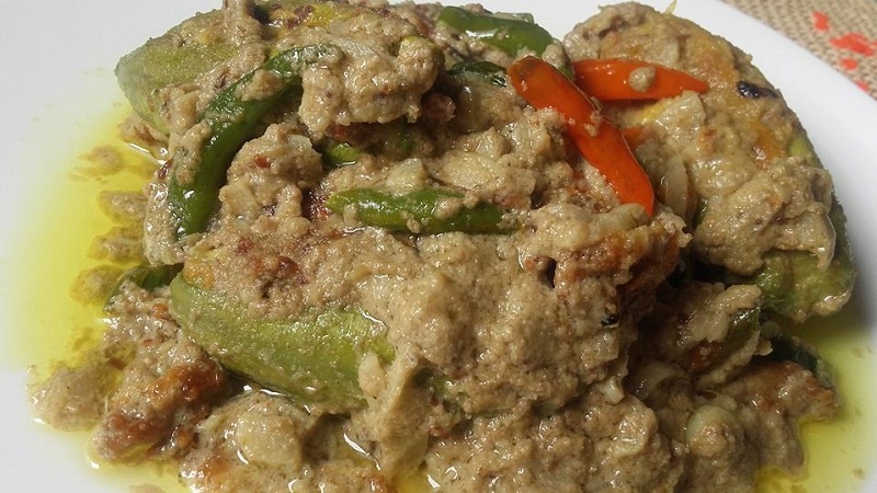 ডিমের পুরে পটল পোস্ত রেসিপি