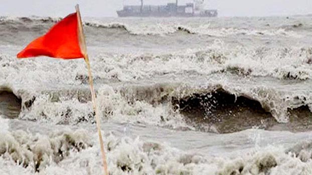 বাংলাদেশের সকল সমুদ্র বন্দরে ৩ নম্বর সতর্ক সঙ্কেত