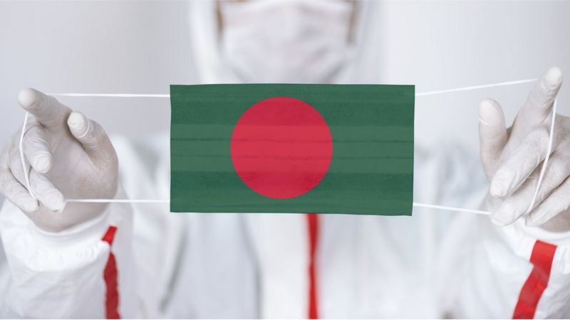 করোনা ভাইরাস: স্বাভাবিক জীবনে ফিরতে পারছেন না অনেকে, দীর্ঘমেয়াদে কী প্রভাব রেখে যাচ্ছে বাংলাদেশে?