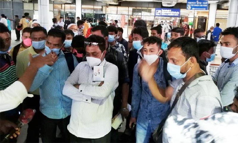 বাংলাদেশি কর্মীদের নিচ্ছে না আবুধাবি