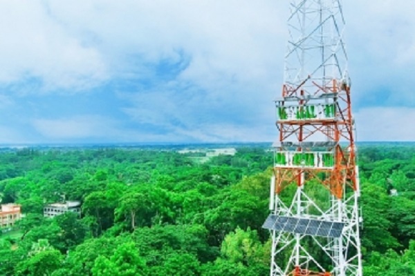 বাংলাদেশে সোলার মোবাইল টাওয়ার তৈরি করল ইডটকো