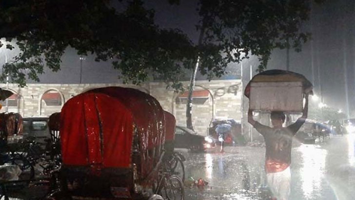 ঢাকাসহ দেশের বিভিন্ন স্থানে কালবৈশাখী ঝড়