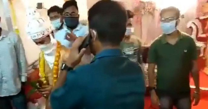 নাইট কার্ফু অমান্য করে বিয়ের আয়োজন, আটক ৩১