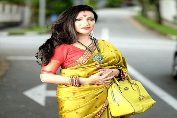 বিশেষ চাহিদাসম্পন্ন শিশুদের জন্য টিকার ব্যবস্থা করলেন ঋতুপর্ণা!