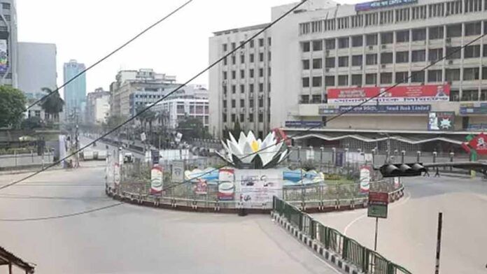সাত দিনের কঠোর লকডাউনে বাংলাদেশ, টহল দেবে সেনা, বাইরে পা রাখলেই গ্রেফতার