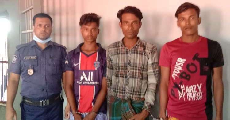 বাংলাদেশের ভাসানচর থেকে পালানোর সময় আরও ৩ রোহিঙ্গা আটক