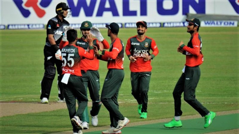 সিরিজের দ্বিতীয় টি-টোয়েন্টি ম্যাচে কিউইদের বিপক্ষে বাংলাদেশের ৪ রানের রুদ্ধশ্বাস জয়