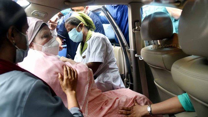 খালেদা জিয়াকে বিদেশে চিকিৎসার অনুমতি দিতে ৭১ সাংস্কৃতিক ব্যক্তিত্বের অনুরোধ