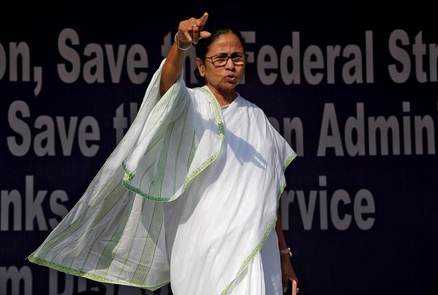 নয়াদিল্লি যাচ্ছেন পশ্চিমবঙ্গের মুখ্যমন্ত্রী মমতা বন্দ্যোপাধ্যায়
