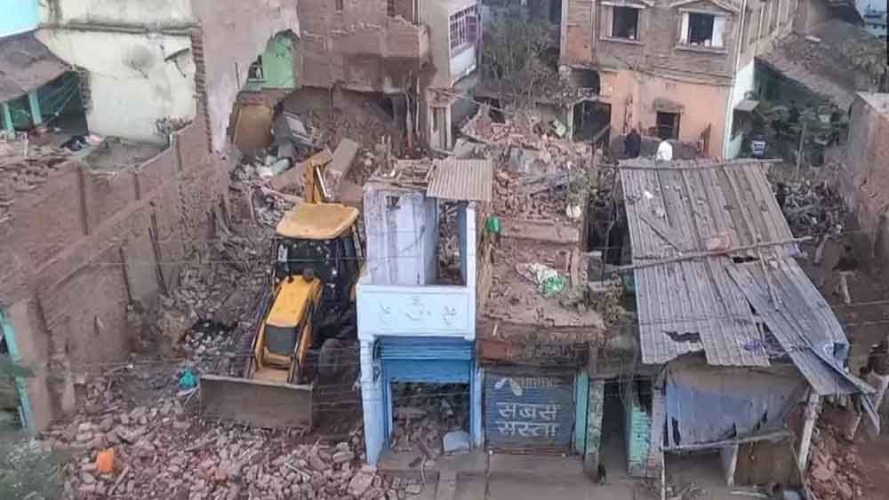 বিহার: ভাগলপুরে তীব্র বিস্ফোরণে উড়ে গেল বাড়ি, মৃত শিশু-সহ ১২, আহত অনেকে