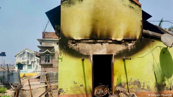 পশ্চিমবঙ্গের রামপুরহাটে বাড়িতে আগুন, মৃত অন্তত আট