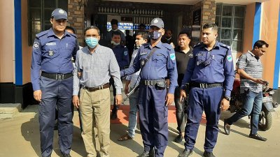 ২ হাজার কোটি পাচার, যেভাবে উত্থান সাবেক এলজিআরডিমন্ত্রী মোশাররফ হোসেনের ভাই বাবরের