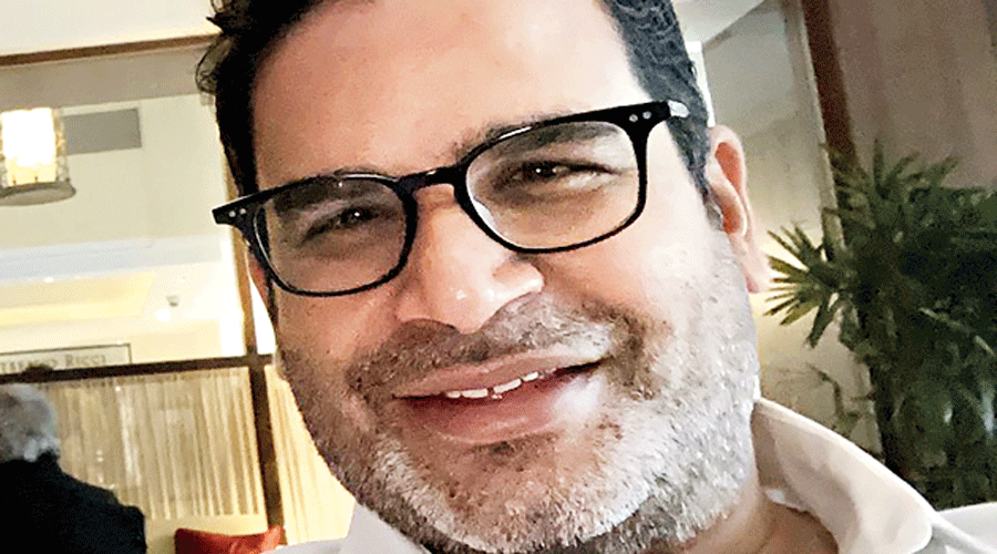 বিহার: জন্মস্থানে ফিরে নির্বাচনী কৌশলবিদ প্রশান্ত কিশোর রাজ্যের বিভিন্ন অংশে ভ্রমণ করার পরিকল্পনা করছেন