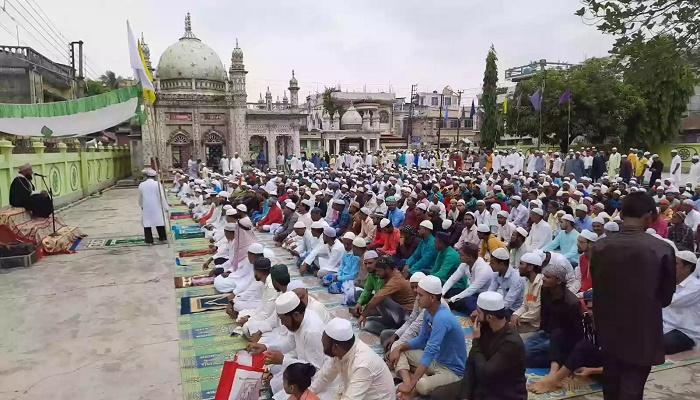 ত্রিপুরা জুড়ে পালিত খুশির ঈদ