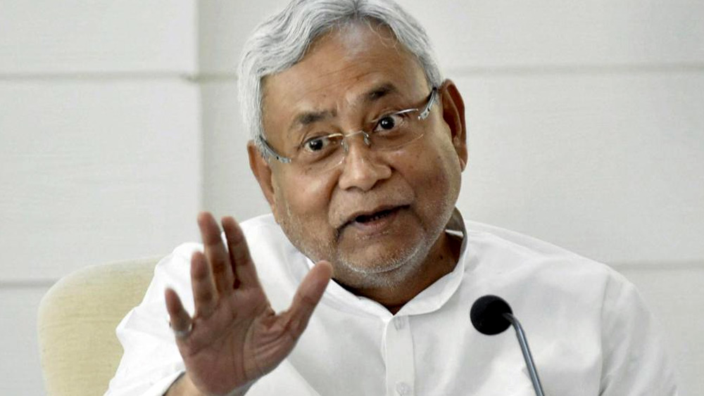 বিহার: ইতিহাস বদল! কটাক্ষ নীতীশ কুমারের