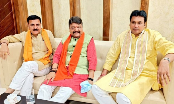 কেন্দ্রীয় নেতৃত্বের সাথে কৌশল নির্ধারণ করে ত্রিপুরায় ফিরলেন বিপ্লব