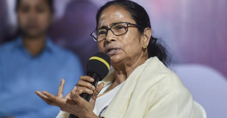 কেন্দ্রীয় সরকারের পরিবর্তনের ডাক মমতার