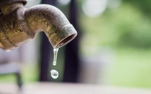 ১০ দিন ধরে নেই জল যোগান, নাকাল গুয়াহাটিবাসী