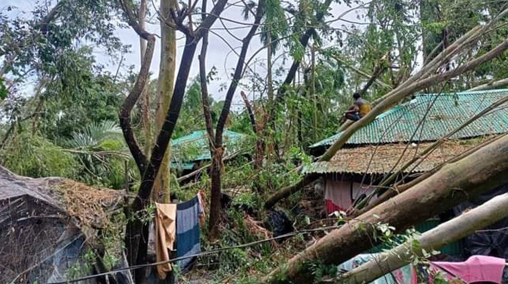 কক্সবাজারে ৩৭ হাজারের বেশি ঘরবাড়ি ক্ষতিগ্রস্থ