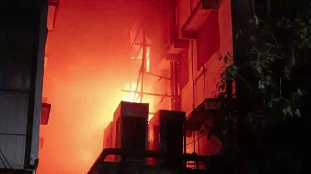 কলকাতায় হোটেলে ভয়াবহ আগুন, নিহত ১৪